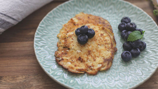 Kesoplättar med bär