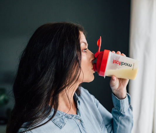 Vanliga myter om kostersättningar – vad är sant och falskt? Dietist Jennie svarar